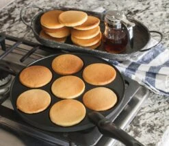 Nordic Ware American Pancake Pan - ø 27 Cm - 7 Pancakes -Thuiskeuken 01940 Silver Dollar Pancake Stovetop 01