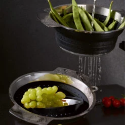 Rosle Vergiet - RVS / Siliconen - ø 24 Cm - Opvouwbaar 7 Rosle Vergiet - RVS / Siliconen - ø 24 Cm - Opvouwbaar -Thuiskeuken 16124 05 Seiher faltbar schwarz 24cm