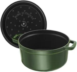 Staub Braadpan / Cocotte - Basilicum - ø 28 Cm / 6.7 Liter 11 Staub Braadpan / Cocotte - Basilicum - ø 28 Cm / 6.7 Liter -Thuiskeuken 40509 354 0 5 1