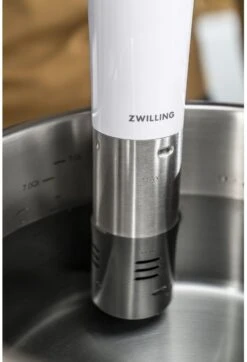 Zwilling Sous Vide Stick Enfinigy - Nauwkeurige Temperatuurinstelling - IPX7 Waterproof - Zilver/Wit -Thuiskeuken 750045314