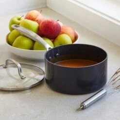 GreenPan Steelpan Copenhagen - Zwart - ø 18 Cm / 2.1 Liter 11 GreenPan Steelpan Copenhagen - Zwart - ø 18 Cm / 2.1 Liter -Thuiskeuken 8ceebd50e6c255fbb628b7c125035cea1711c81b 2 Cop SauceP 18Cm CC003397 001 ProduLife5B15D