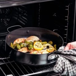 GreenPan Hapjespan Met Deksel - Copenhagen - Zwart - ø 28 Cm / 4.3 Liter - Keramische Anti-aanbaklaag 11 GreenPan Hapjespan Met Deksel - Copenhagen - Zwart - ø 28 Cm / 4.3 Liter - Keramische Anti-aanbaklaag -Thuiskeuken 9d5a0eba493d9b013c02ab84b26a3dfe73831ade 8 Cop Skill 28cm CC003347 001 OvenSafe5B15D