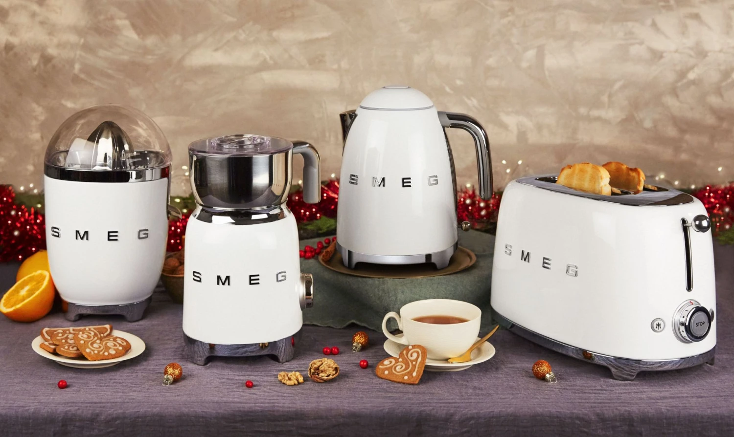 SMEG Citruspers - Elektrisch - Wit - CJF11WHEU 7 SMEG Citruspers - Elektrisch - Wit - CJF11WHEU - Afbeelding 5