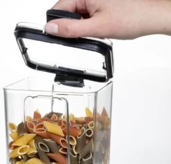 Sareva Voorraadpot - Kunststof - 700 Ml - 2 Stuks 10 Sareva Voorraadpot - Kunststof - 700 Ml - 2 Stuks -Thuiskeuken COOK3170 Edit 3