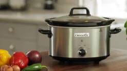 Crockpot Slowcooker - 4 Personen - 3.5 Liter - CR028 8 Crockpot Slowcooker - 4 Personen - 3.5 Liter - CR028 -Thuiskeuken CSC025 Lifestyle Hero