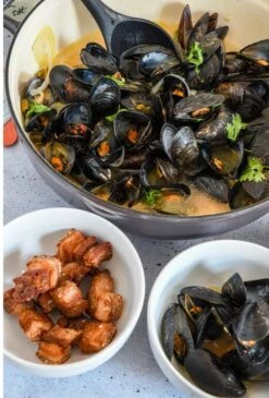 Saveur Selects Hapjespan Voyage - Rabbit Grey - ø 30 Cm / 4.2 Liter - Geëmailleerde Anti-aanbaklaag 6 Saveur Selects Hapjespan Voyage - Rabbit Grey - ø 30 Cm / 4.2 Liter - Geëmailleerde Anti-aanbaklaag -Thuiskeuken GUEST 97e86d6a 5448 4a14 8316 a6e31a63c769