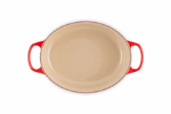 Le Creuset Braadpan Signature - Ovaal - Kersenrood - ø 33 Cm / 7.5 Liter 12 Le Creuset Braadpan Signature - Ovaal - Kersenrood - ø 33 Cm / 7.5 Liter -Thuiskeuken LC 20191021 HL PS FS 21178290602430 005 1