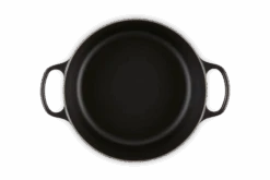 Le Creuset Braadpan Signature - Mat Zwart - ø 24 Cm / 4.2 Liter -Thuiskeuken LC 20191105 HL PS FS 21177280000430 0055B15D