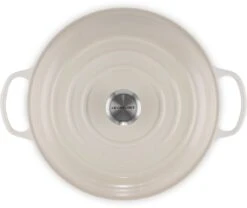 Le Creuset Braadpan Signature - Campagnard - Meringue - ø 30 Cm / 3.5 Liter 10 Le Creuset Braadpan Signature - Campagnard - Meringue - ø 30 Cm / 3.5 Liter -Thuiskeuken Le Creuset LC 20220726 HL PS FS 21180307164430 004
