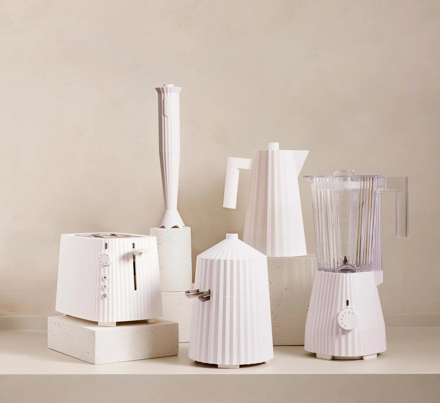 Alessi Blender Plissé - 5 Snelheden + Turbostand - Wit - Michele De Lucchi - 1.5 Liter - MDL09 W 8 Alessi Blender Plissé - 5 Snelheden + Turbostand - Wit - Michele De Lucchi - 1.5 Liter - MDL09 W - Afbeelding 6