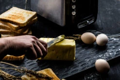 Laguiole Style De Vie Kaasmes En Botermes Zilver - 6 Stuks 11 Laguiole Style De Vie Kaasmes En Botermes Zilver - 6 Stuks -Thuiskeuken SDVCheese6Steel 2