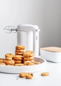 RIG TIG Rig-Tig Handmixer Foodie - 170 W - Wit -Thuiskeuken Saffranskakor Rig Tig bakalite.se 2