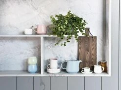 Maxwell & Williams Kop En Schotel Tint Blauw 100 Ml -Thuiskeuken Tint Lifestyle Image 2 800x600 1