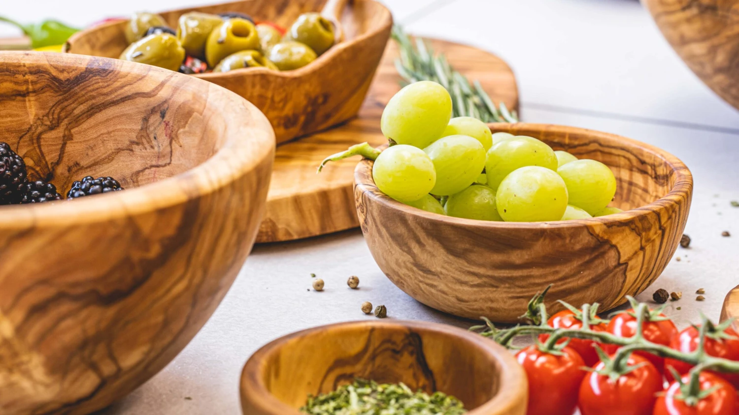 Jay Hill Serveerplank Tunea - Olijfhout - Ovaal - 31 X 16 Cm 4 Jay Hill Serveerplank Tunea - Olijfhout - Ovaal - 31 X 16 Cm - Afbeelding 2