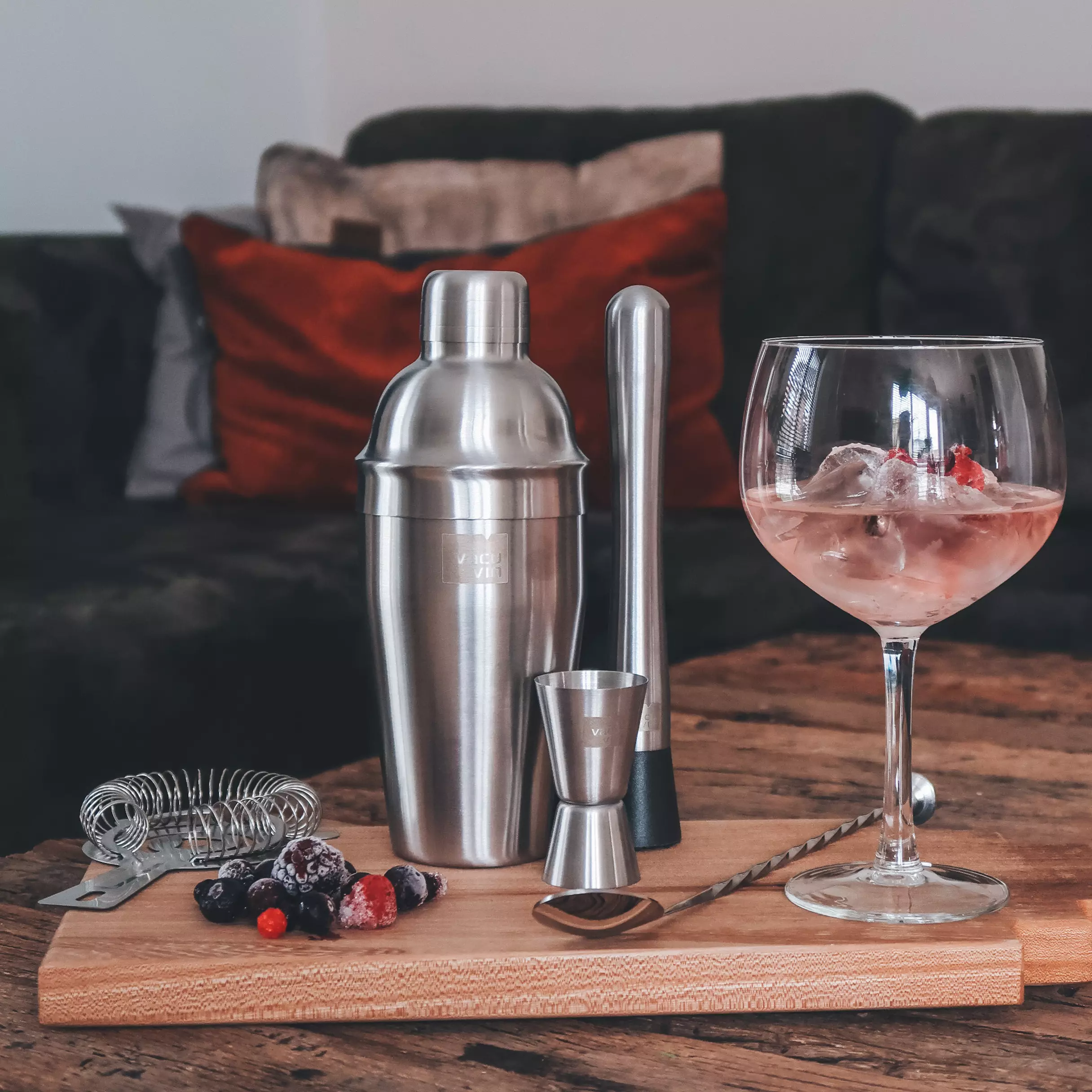 Vacu Vin Cocktailshaker - Zilver - 550 Ml 5 Vacu Vin Cocktailshaker - Zilver - 550 Ml - Afbeelding 3