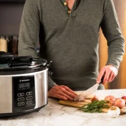 Westinghouse Slowcooker - Uitneembare Keramische Pan - RVS - 6 Liter - WKSC65 -Thuiskeuken WKSC65 Westinghouse Slow Cooker 5