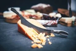 Boska Kaasmes Comté Monaco+ 9 Boska Kaasmes Comté Monaco+ -Thuiskeuken Web IMG 5830 d8664096 e67c 4a7d b00a 34b7994cf186 2400x5B15D