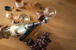 Sareva Wijnopener Set (met Wijnstopper. Foliesnijder & Schenktuit) 13 Sareva Wijnopener Set (met Wijnstopper. Foliesnijder & Schenktuit) -Thuiskeuken Wijnopener 15