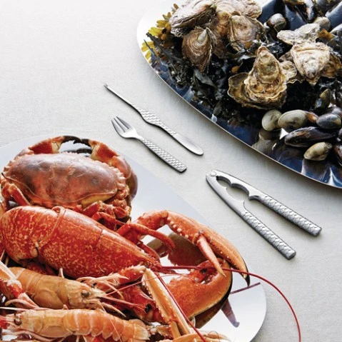 Alessi Kreeftenkraker Colombina Fish - FM06/42 - Door Doriana & Massimiliano Fuksas 4 Alessi Kreeftenkraker Colombina Fish - FM06/42 - Door Doriana & Massimiliano Fuksas - Afbeelding 2