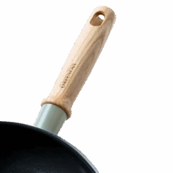 Greenpan Pannenset Met Keukenhulpjes Mayflower - 4 Delige Set 8 Greenpan Pannenset Met Keukenhulpjes Mayflower - 4 Delige Set -Thuiskeuken d68e9a0e4d6b2e2d0bdba80329861393e1ca0139 GP MAYFLOWER Frypan B8 a