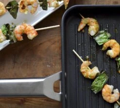 Valira Grillpan Aire - 23 X 23 Cm - Standaard Anti-aanbaklaag 12 Valira Grillpan Aire - 23 X 23 Cm - Standaard Anti-aanbaklaag -Thuiskeuken grillpansfeerfoto2