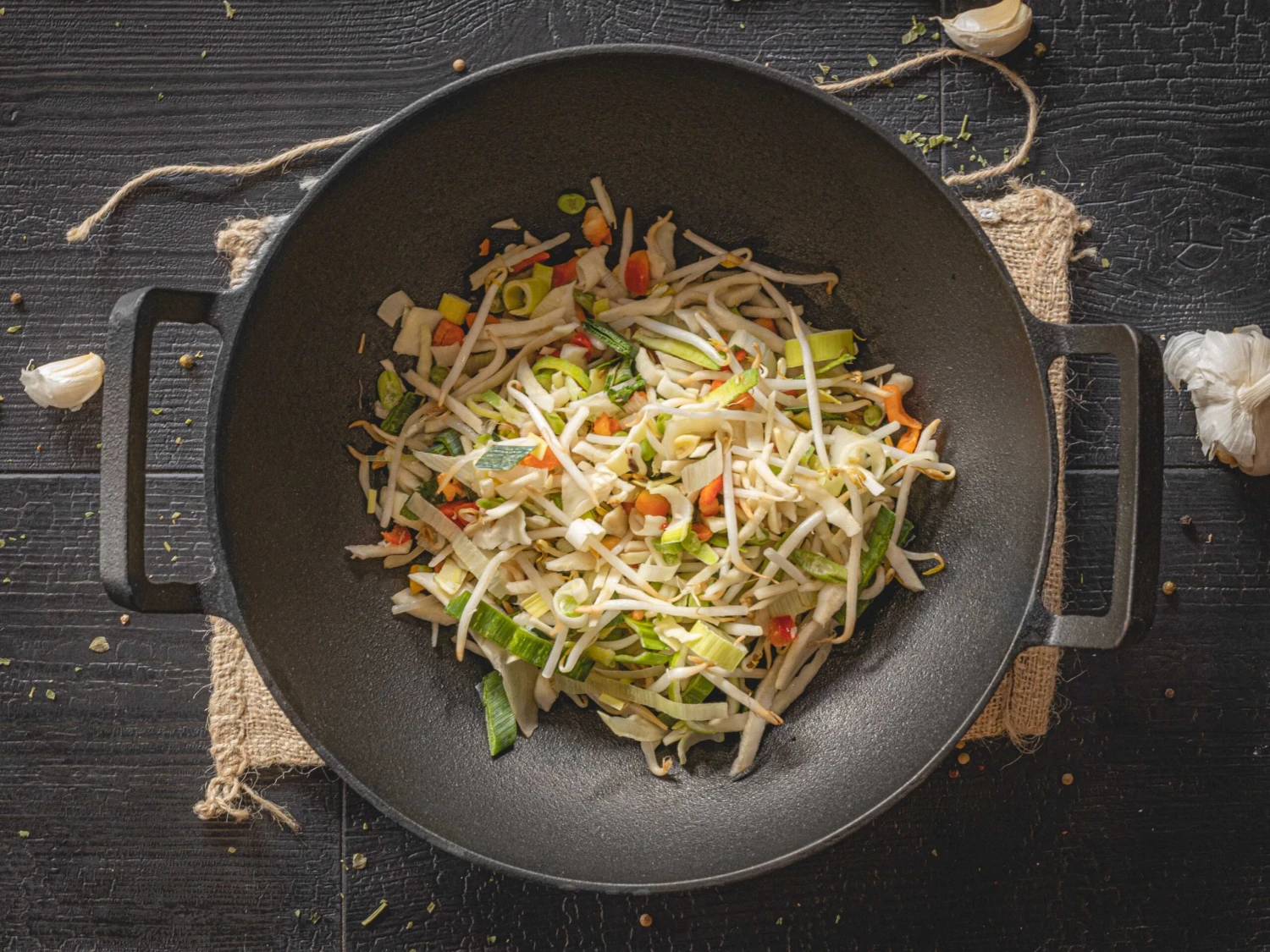 Blackwell Wokpan / Wadjan - Gietijzer - ø 32 Cm - Zonder Anti-aanbaklaag 5 Blackwell Wokpan / Wadjan - Gietijzer - ø 32 Cm - Zonder Anti-aanbaklaag - Afbeelding 3