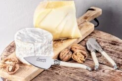 Laguiole Style De Vie Kaasmessen Parelmoer 3-Delig 8 Laguiole Style De Vie Kaasmessen Parelmoer 3-Delig -Thuiskeuken kaasmes parelmoer