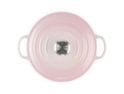 Le Creuset Braadpan Signature - Marmite - Shell Pink - ø 24 Cm / 3.1 Liter 9 Le Creuset Braadpan Signature - Marmite - Shell Pink - ø 24 Cm / 3.1 Liter -Thuiskeuken le creuset braadpan marmite shell pink 24cm 1