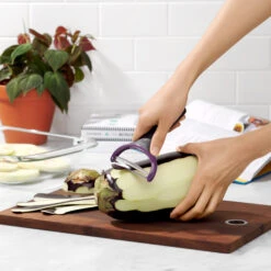 OXO Good Grips Dunschiller Prep Y-Model Groot 10 OXO Good Grips Dunschiller Prep Y-Model Groot -Thuiskeuken oxo dunschiller 4