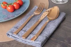 Sareva Bestekset - 16-delig / 4 Personen - Koper 16 Sareva Bestekset - 16-delig / 4 Personen - Koper -Thuiskeuken product 7 2