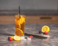 Sareva Herbruikbare Rietjes - Met Borstel - Zwart - 4 Stuks 8 Sareva Herbruikbare Rietjes - Met Borstel - Zwart - 4 Stuks -Thuiskeuken product keuken 5