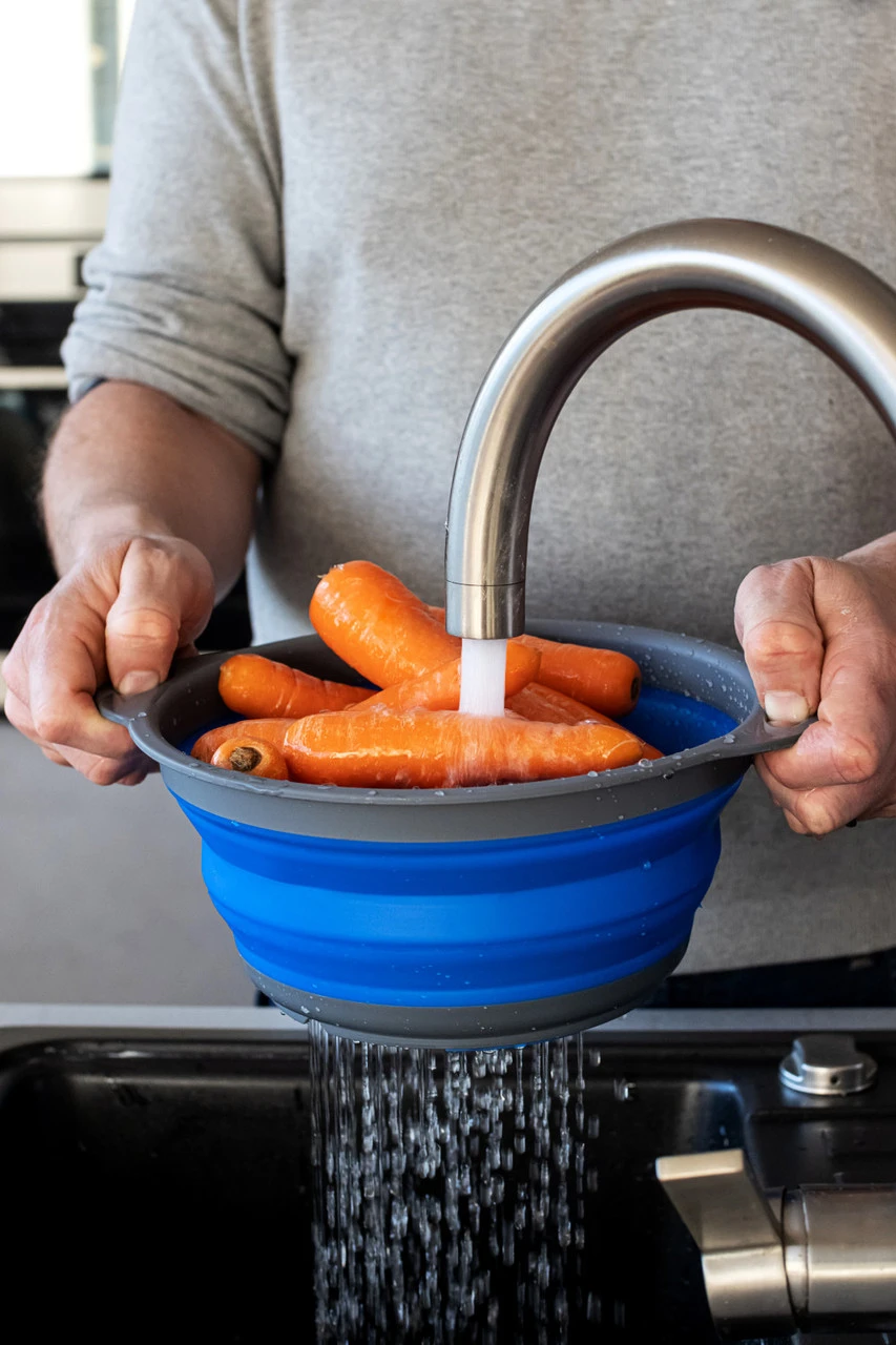 Colourworks Vergiet Blauw - ø 24 Cm 5 Colourworks Vergiet Blauw - ø 24 Cm - Afbeelding 3